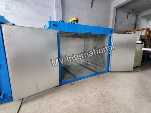https://www.industrialoven.com/images/product/rubber-curing-oven.jpg